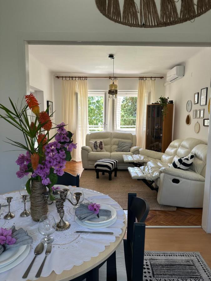 Cosy Family Apartment Marina Kastela Near Airport Eksteriør bilde